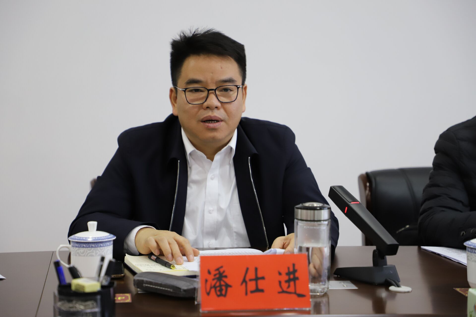 (县长,县扫黑除恶专项斗争领导小组组长潘仕进同志讲话)